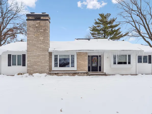 581 Sheridan Rd, Waterloo, IA 50701
