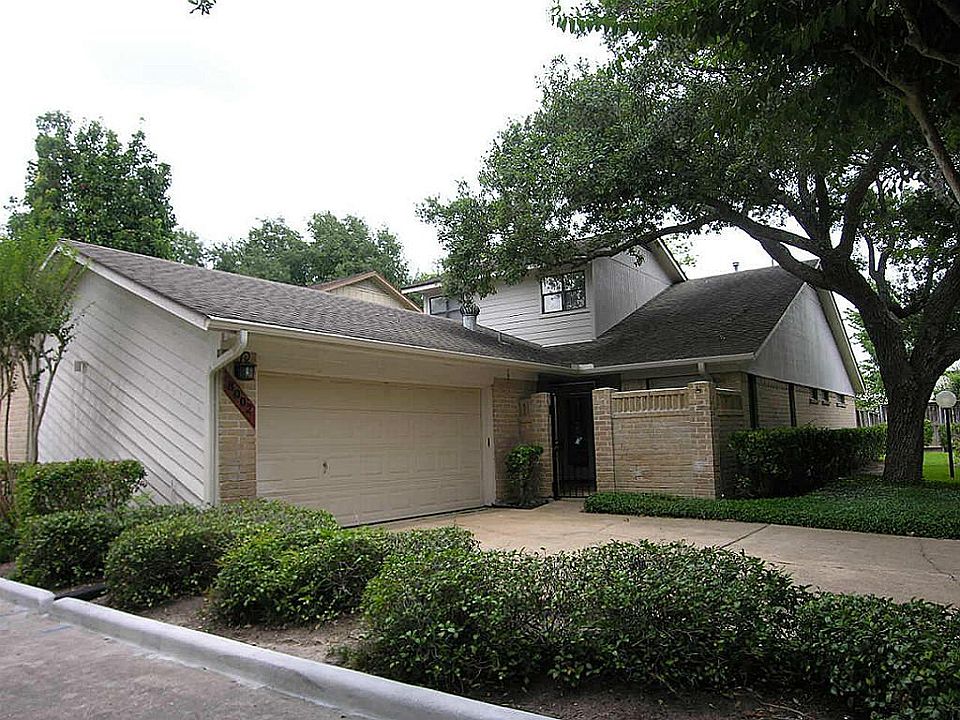 1st image of 8002 Oakwood Forest Dr