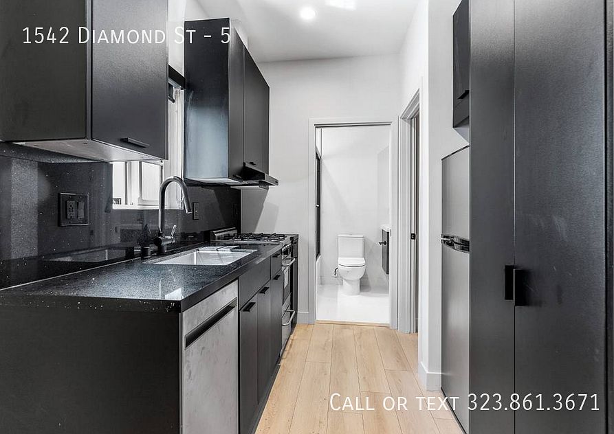 1st image of 1542 Diamond St #5