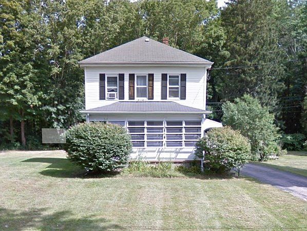 1st image of 116 Plymouth St Floor 2