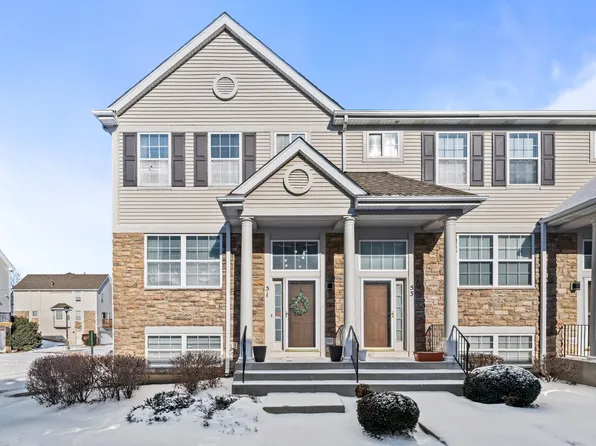 51 E Clare Ct #51, Palatine, IL 60067