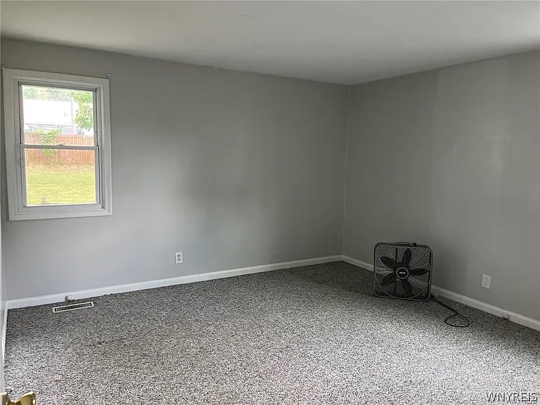 60 Meadow Lea Dr — Photo 4