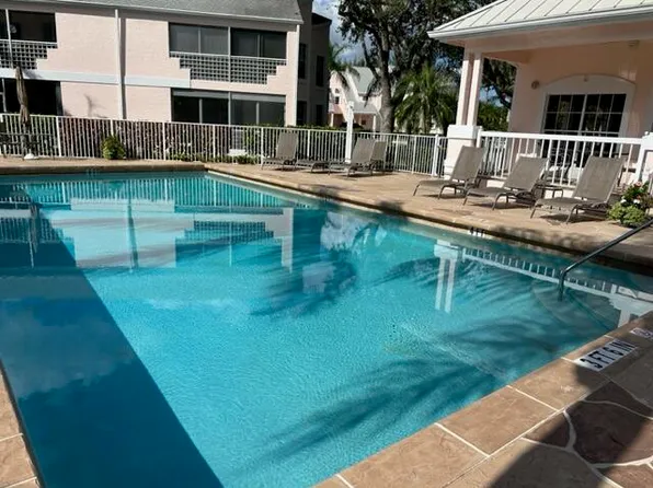 702 Muirfield Court #D, Jupiter, FL 33458