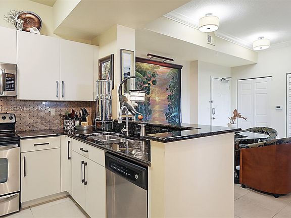 5th image of 4905 Midtown Ln APT 2412