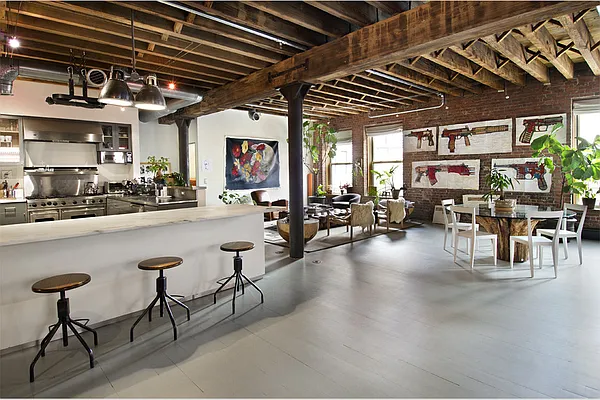 Sold by Stribling | media 16