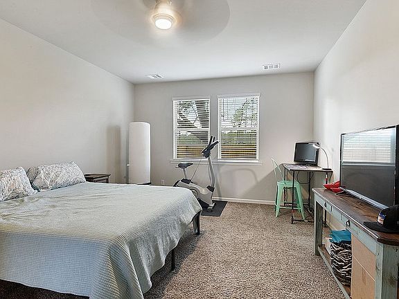 4th image of 75553 Joyce Dr