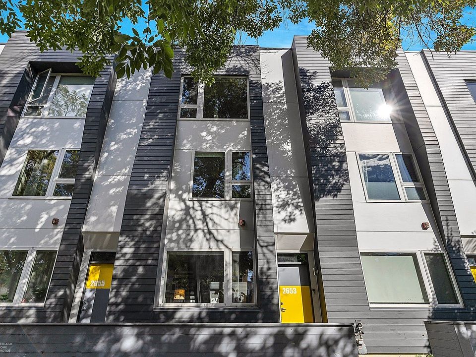 1st image of 2653 N Hamlin Ave