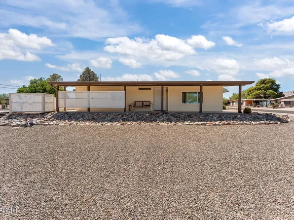 2045 W SMOKETREE Drive, Wickenburg, AZ 85390