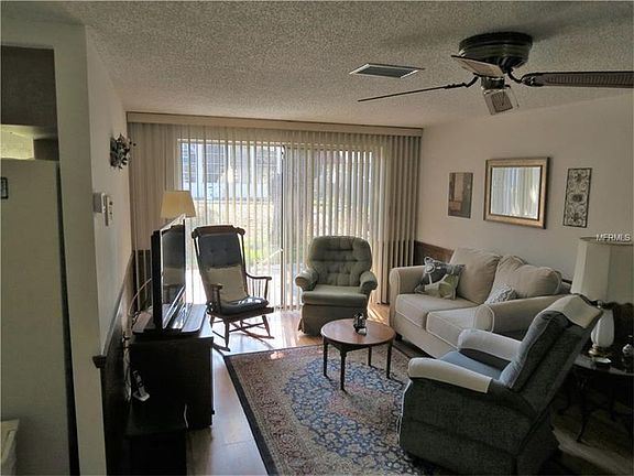 5th image of 12406 Gunstock Ln