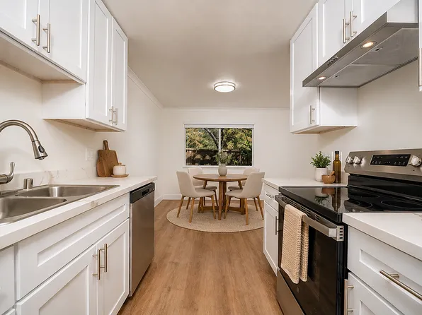 Parkview Apartments