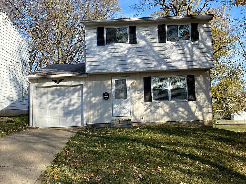 134 Oldham Ave