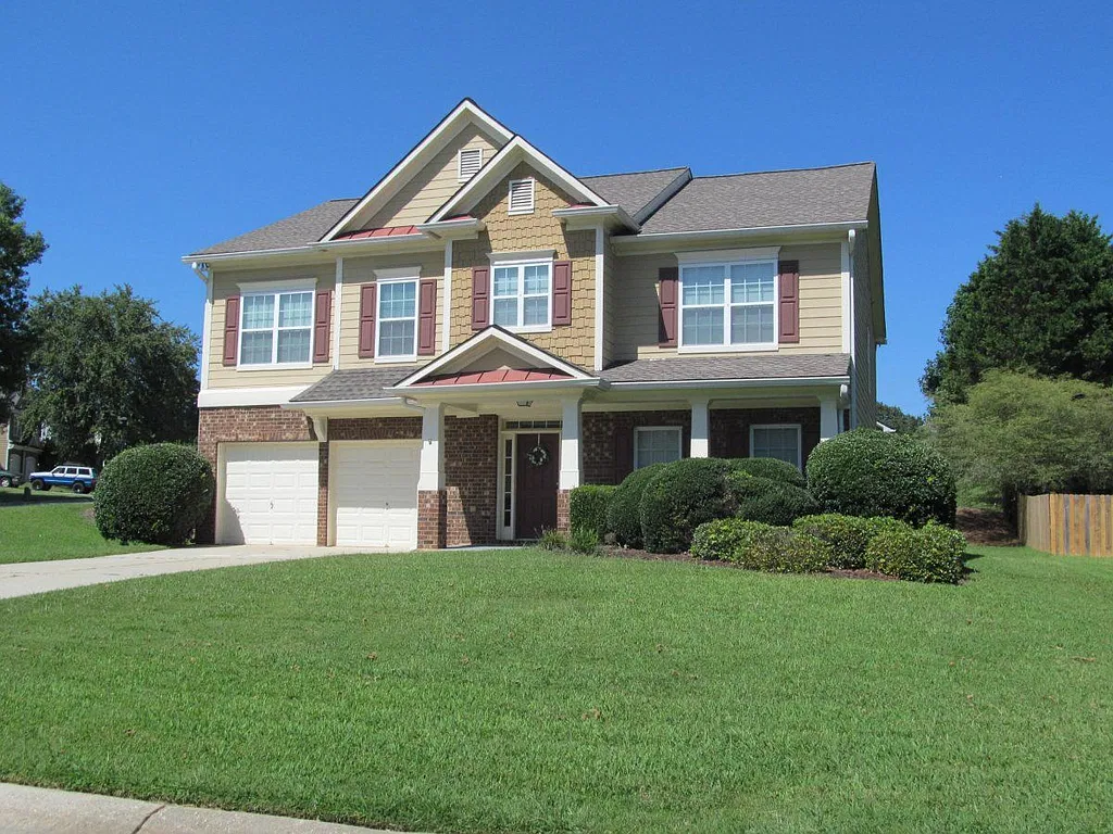 Property main image