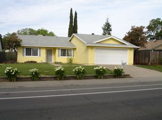 3966 Thornhill Dr, Sacramento, CA 95826