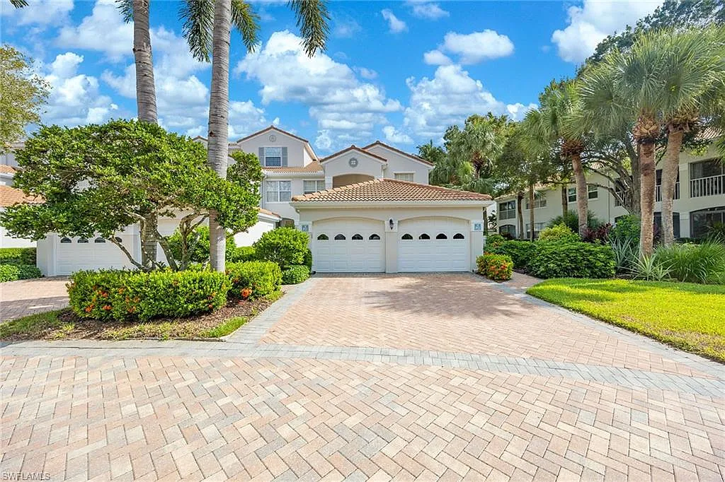 3 bed, 2.0 bath, 1410 sqft, $10,500 — Photo 2