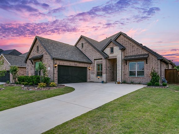 3rd image of 216 Big Sky Cir