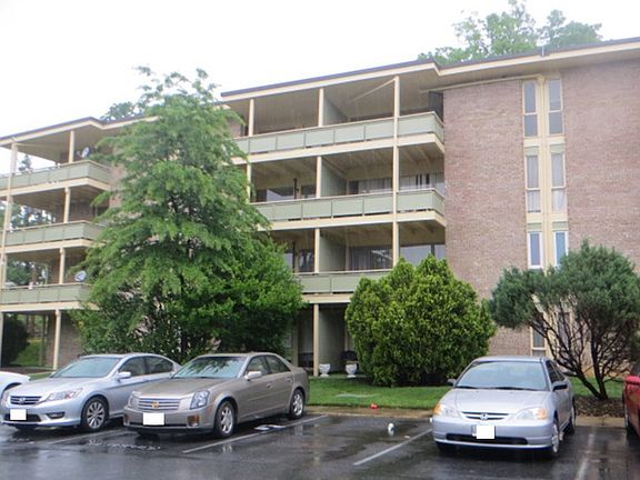 2nd image of 7102 Donnell Pl APT A7