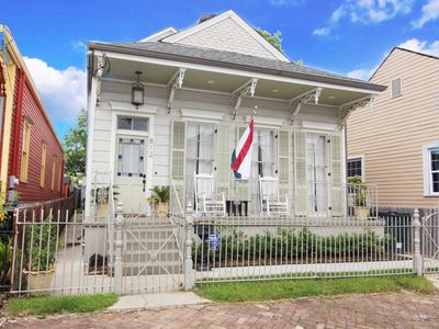 812 Lyons St, New Orleans, LA, 70115