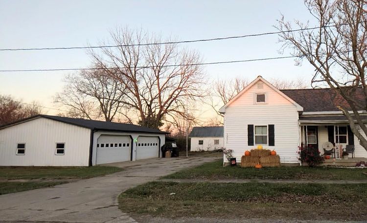 1st image of 10986 3rd St