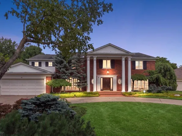 40 Webber Pl, Grosse Pointe Shores, MI 48236