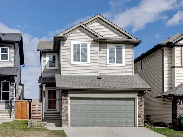 317 SE Panora Way NW, Calgary, AB T3K 0V1