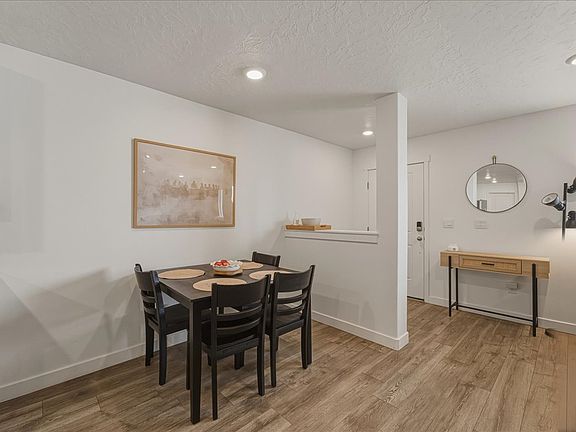 5th image of 3733 W Cold Spring Dr