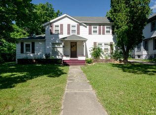 416 S Main St, Chelsea, MI 48118