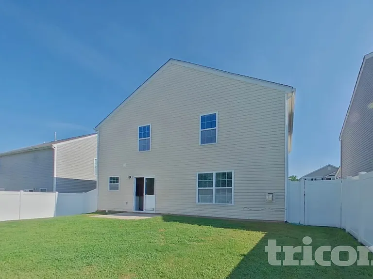2641 Cider Ridge Rd — Photo 17