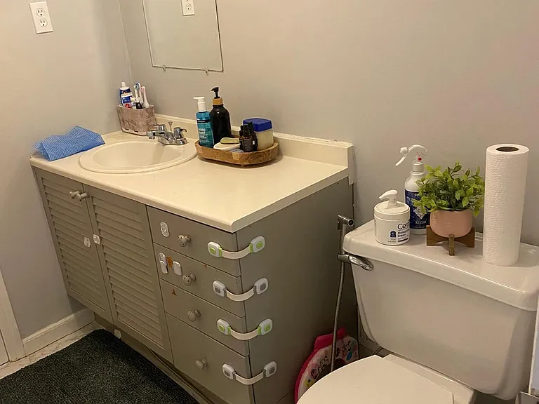 100 Riverbend Dr #100 — Photo 16