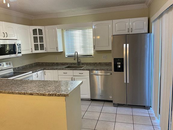 5th image of 4561 Cherry Road #4561