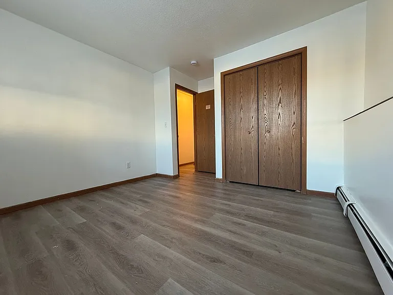 445 California St — Photo 8