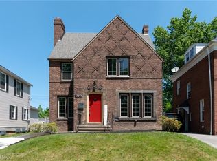 17911 Scottsdale Blvd, Shaker Heights, OH 44122