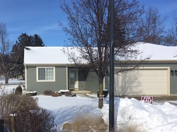 2492 Chesapeake Dr, Adrian, MI 49221