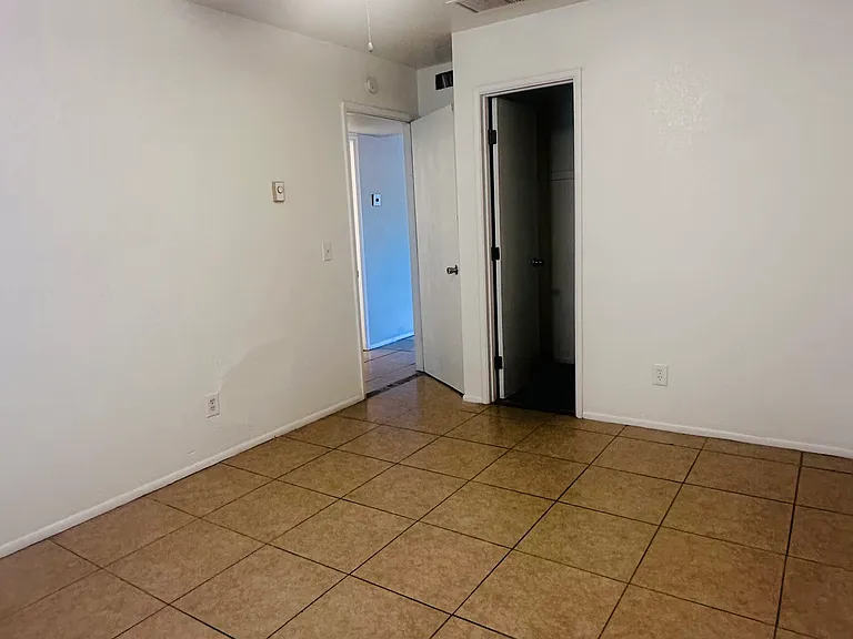 1535 S Van Buren Ave #1 — Photo 10