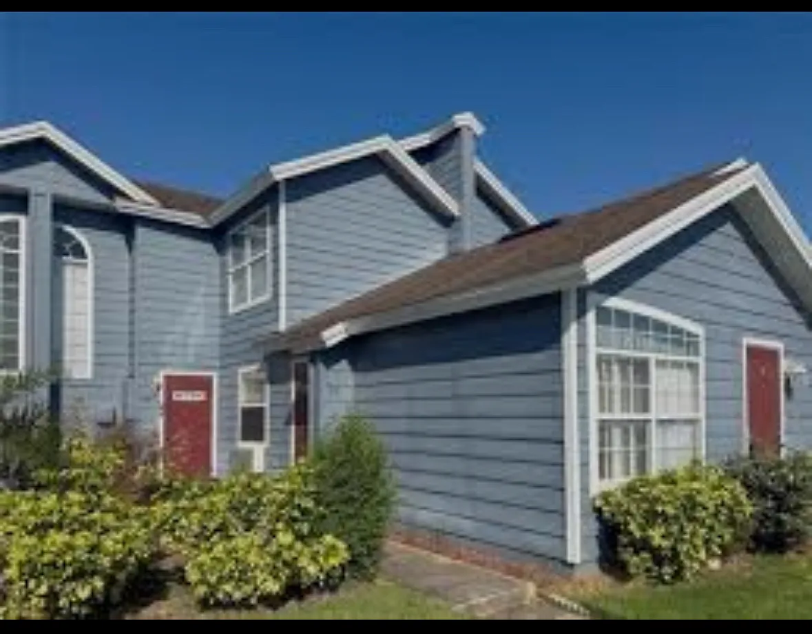 1 bed, $900 — Photo 1