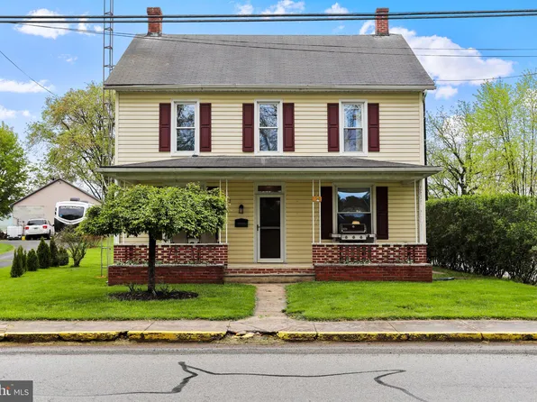 346 S Park Ave, Mercersburg, PA 17236