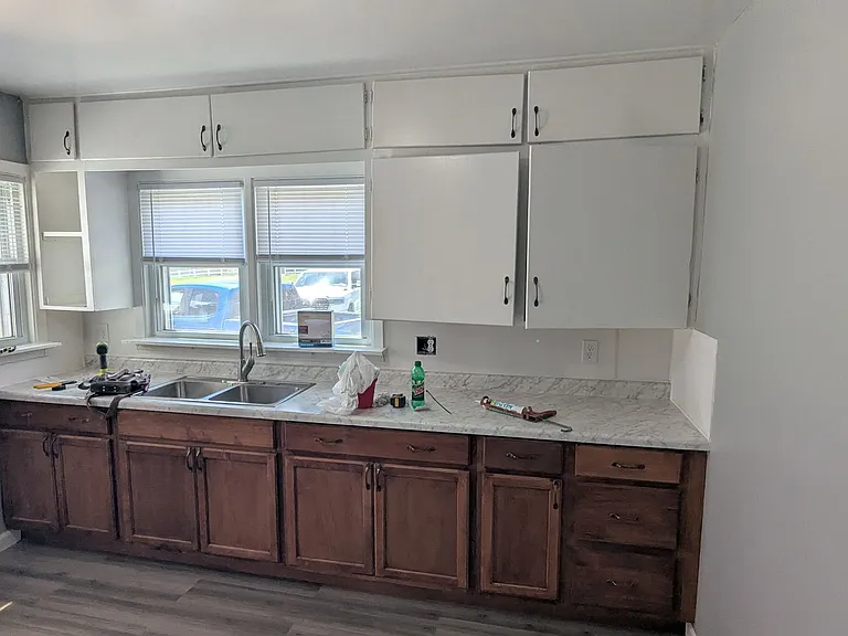 239 S Evans Rd — Photo 2