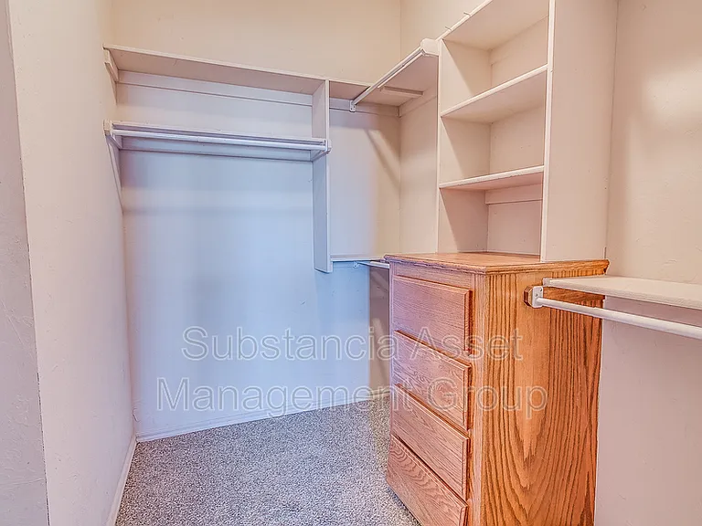 901 NE 26th Ct — Photo 19