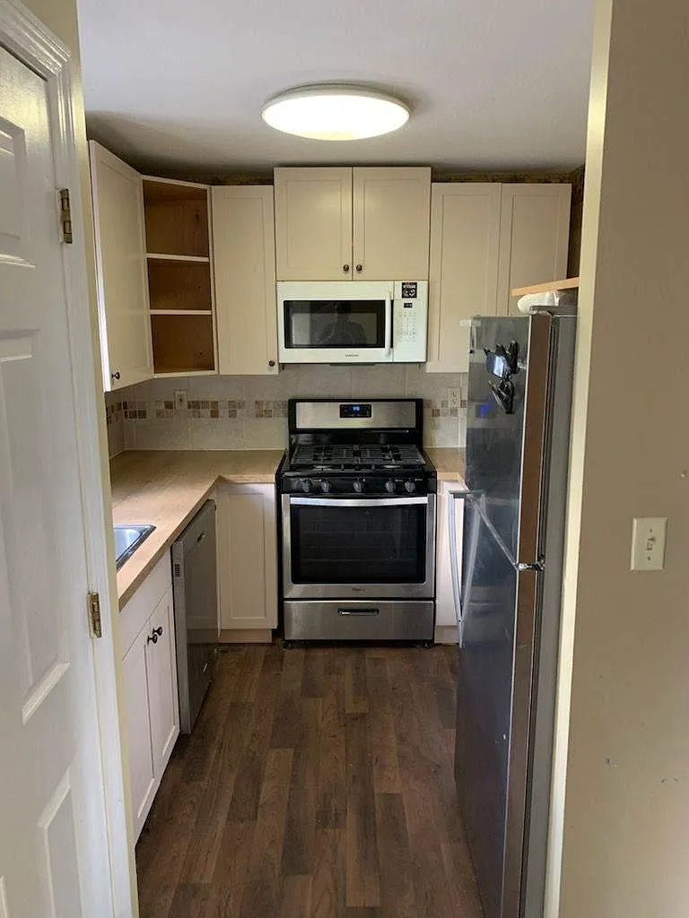 825 John Fitch Hwy — Photo 3