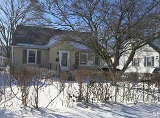 5 Lakeview Drive, Norwalk, CT 06850