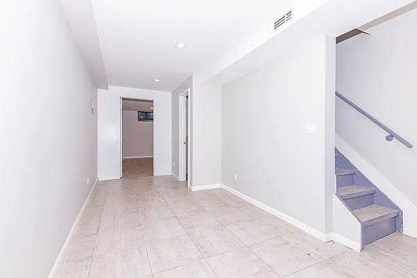 Rented by MySpaceNYC | media 26