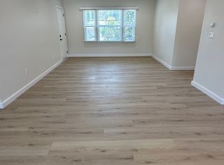 1815 E Chevy Chase Dr #1/2, Glendale, CA 91206