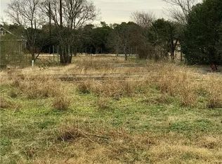 604 W 2nd St, Kyle, TX 78640