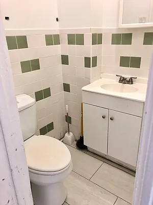 Rented by Highline Residential | media 23