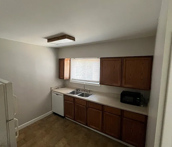 1236 White St #1-2 — Photo 3