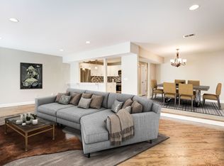 41 Castle Ridge Dr #21, East Hanover, NJ 07936