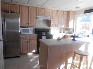 391 Cannon Green Dr APT D, Goleta, CA 93117