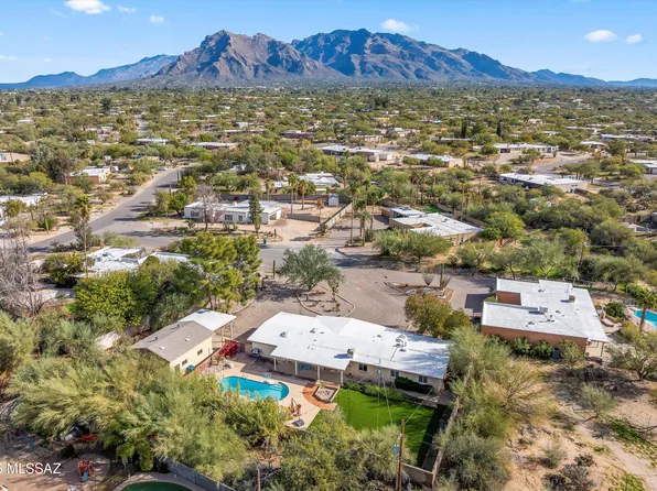 6821 N Cassim Pl, Tucson, AZ 85704