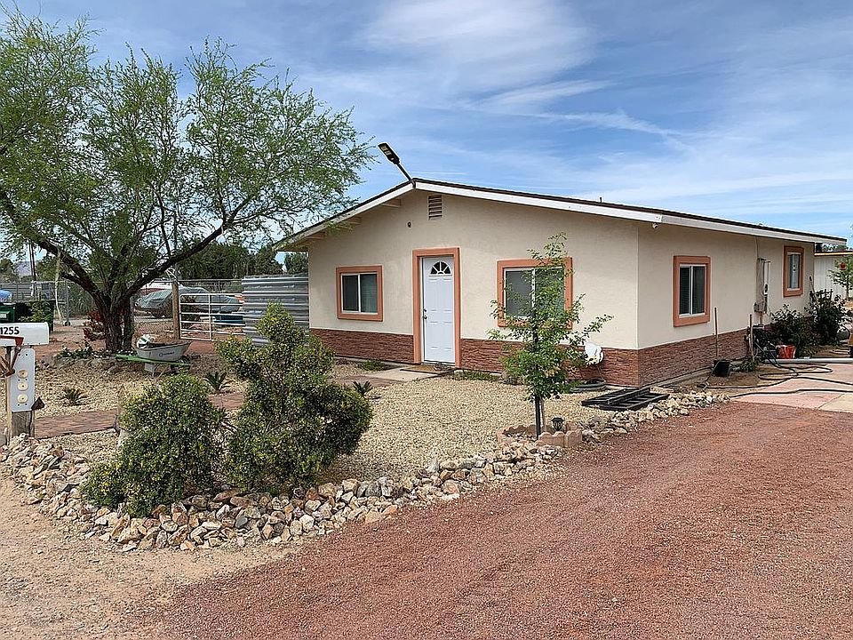 1st image of 1261 E Vacation Dr