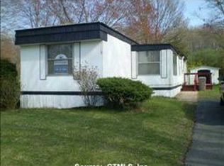 9 Robin Rd, Colchester, CT 06415