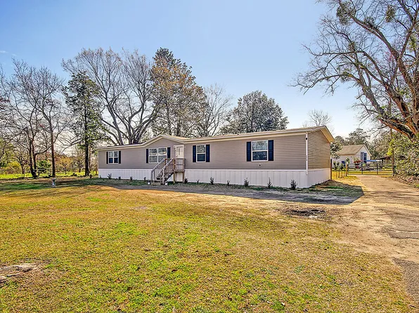 174 Church Rd, Saint Stephen, SC 29479